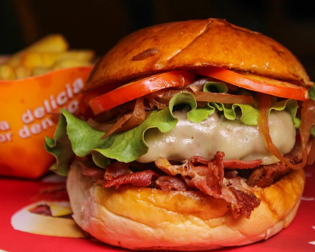 Carlitos Burguer (Madalena)