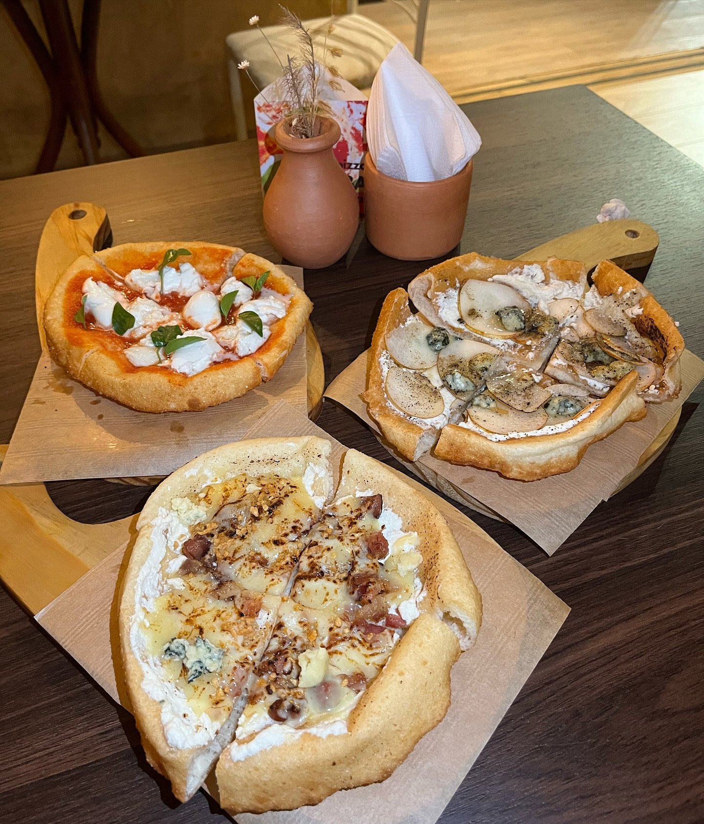 Frizza Frizza Pizza Frita Napolitana Belo Horizonte - Duo Gourmet