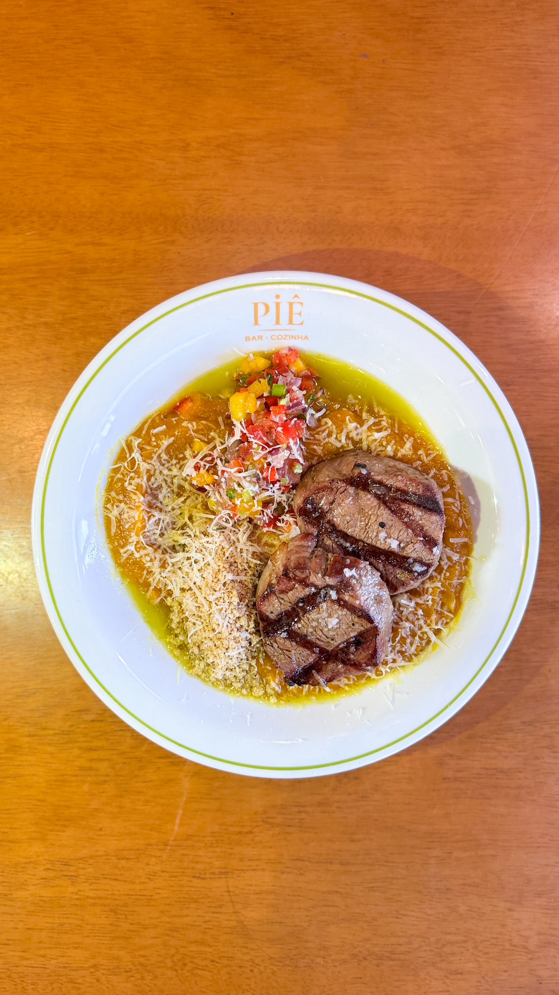 PIÊ • Bar & Cozinha